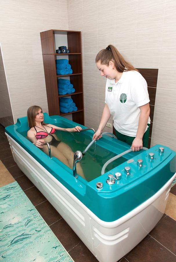 Green Park Hotel & Spa トラスコヴェッツ エクステリア 写真