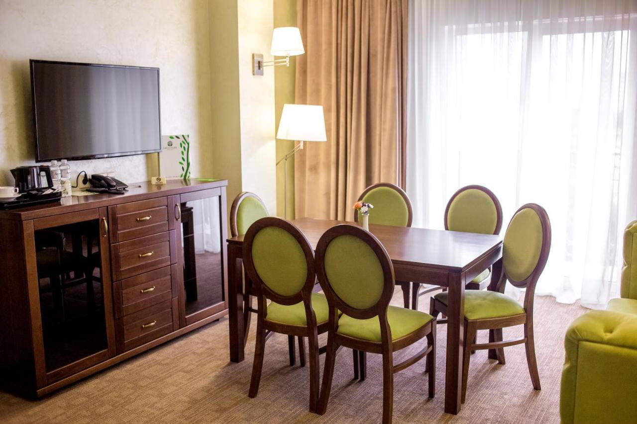Green Park Hotel & Spa トラスコヴェッツ エクステリア 写真