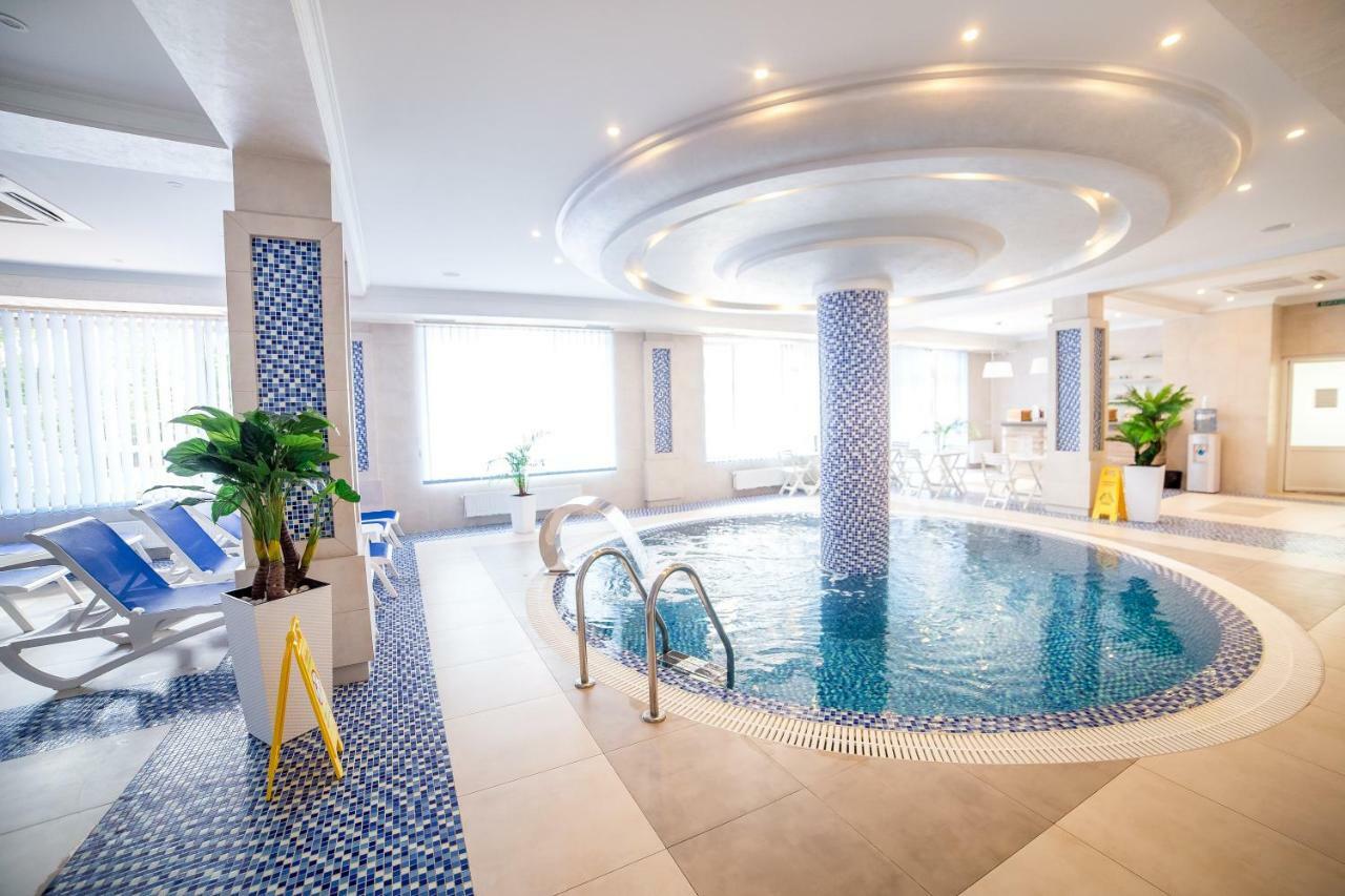 Green Park Hotel & Spa トラスコヴェッツ エクステリア 写真